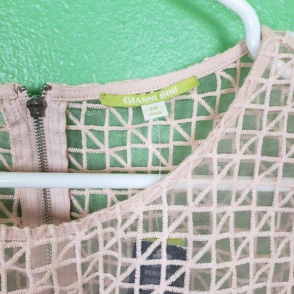 Gianni Bini Pink Sheer Mesh Crop Top Size 12 - Picture 10 of 11